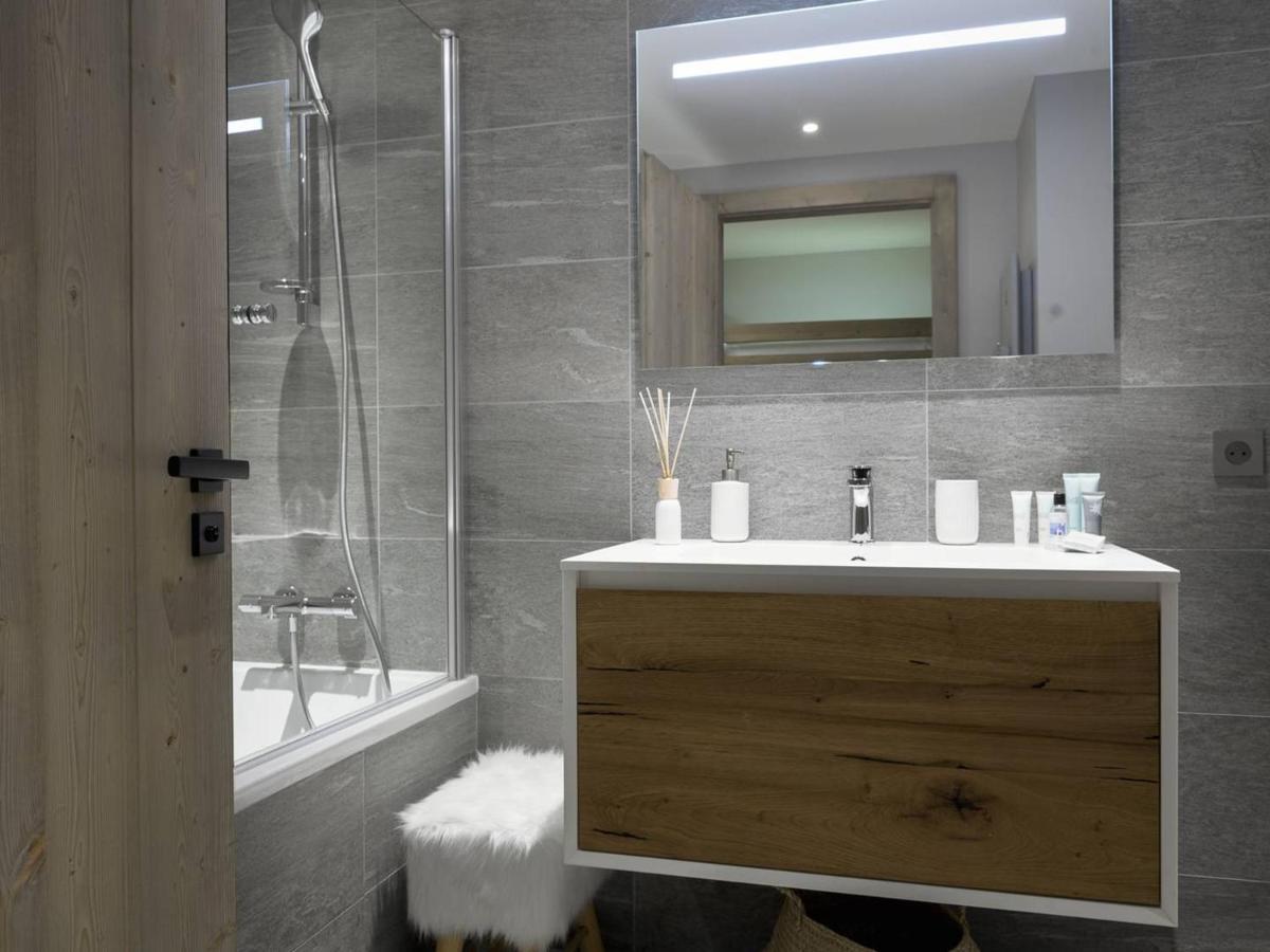 96m² - 8 Pers - Village - Centre Station & A Cote Des Pistes - Balcon - - Fr-1-631-104 * Courchevel